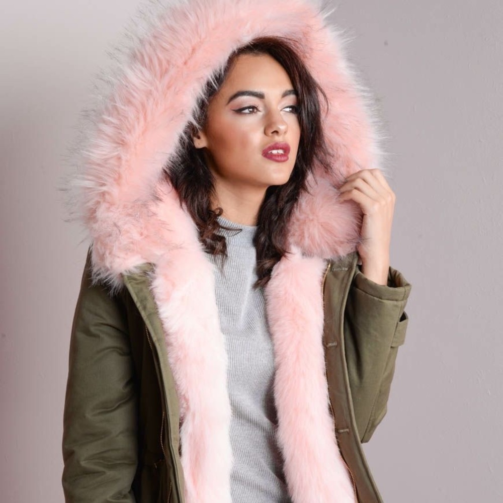 🌷Pink Faux Fur Parka🌷